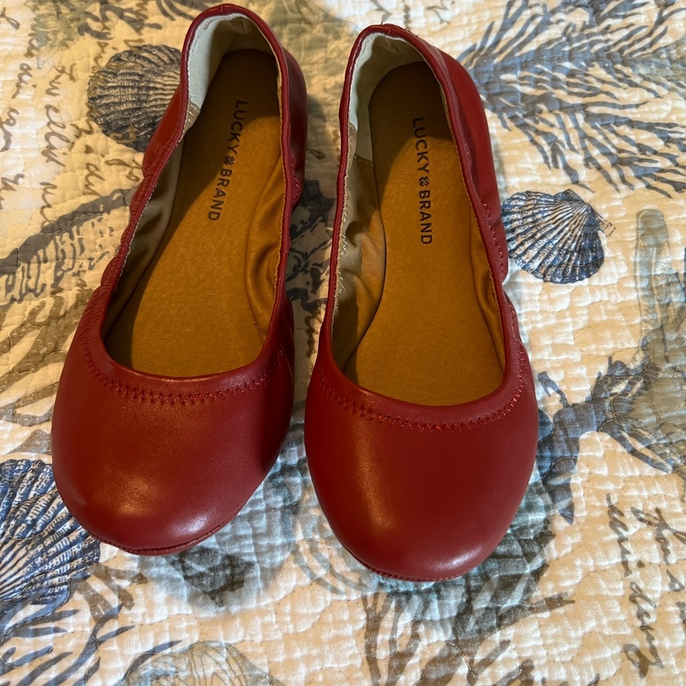 Lucky Brand ballerina slipper flats, wine color, leather, never worn